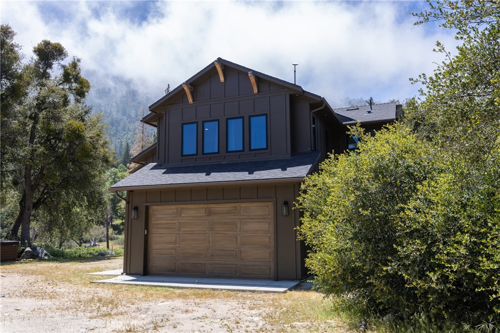 38948 7 Oaks Property Photo 6