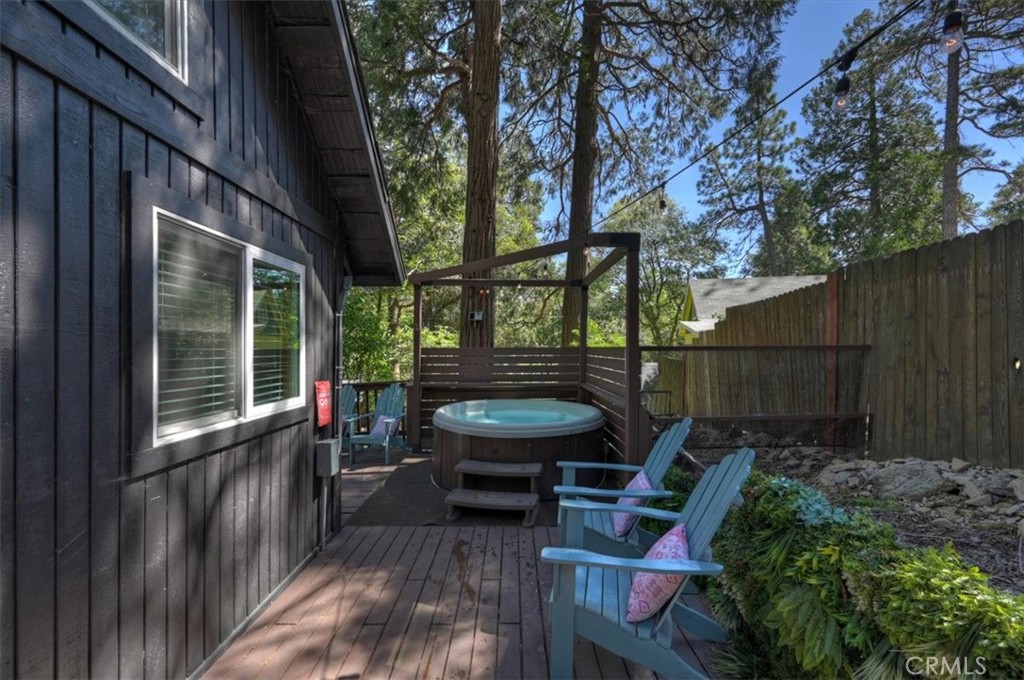 669 Knoll Property Photo 27