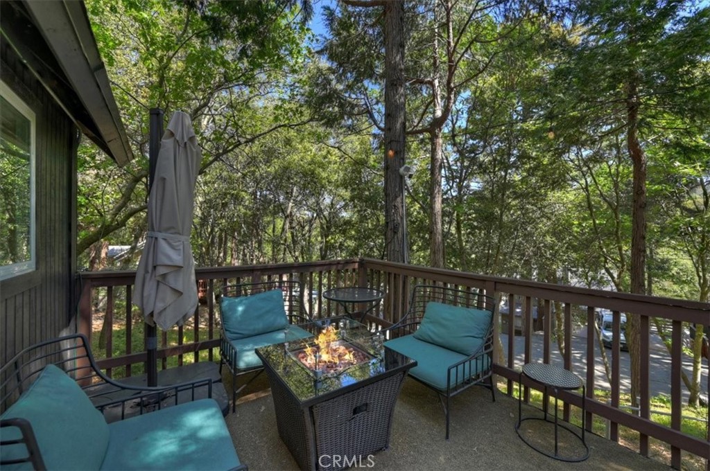 669 Knoll Property Photo 36
