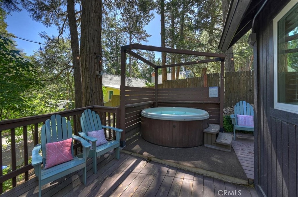 669 Knoll Property Photo 37