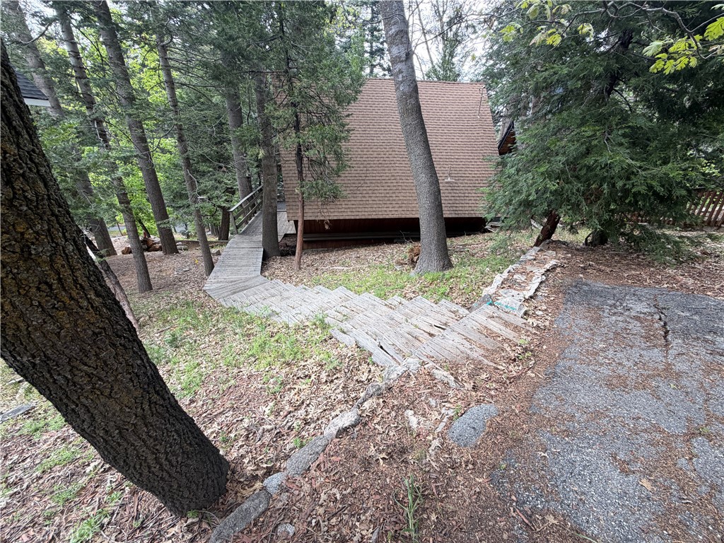 679 Pinnacle Property Photo 2