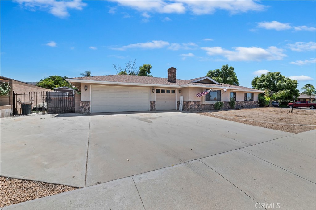 27266 Pacifica Court Property Photo 4