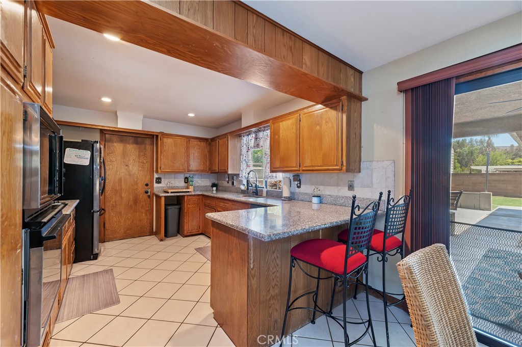27266 Pacifica Court Property Photo 10