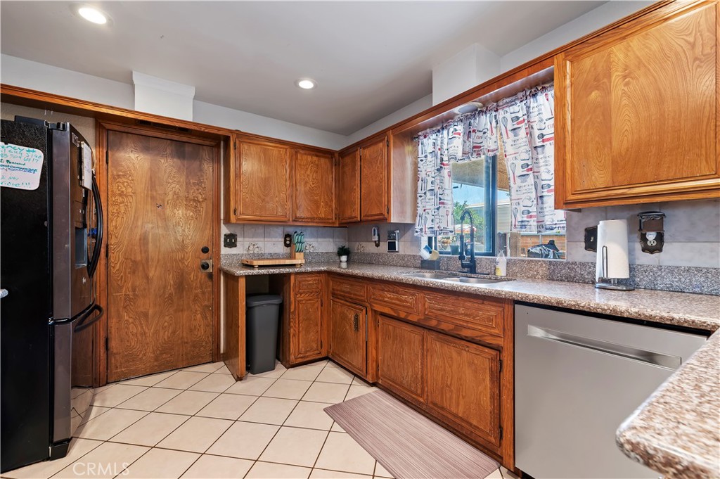 27266 Pacifica Court Property Photo 11