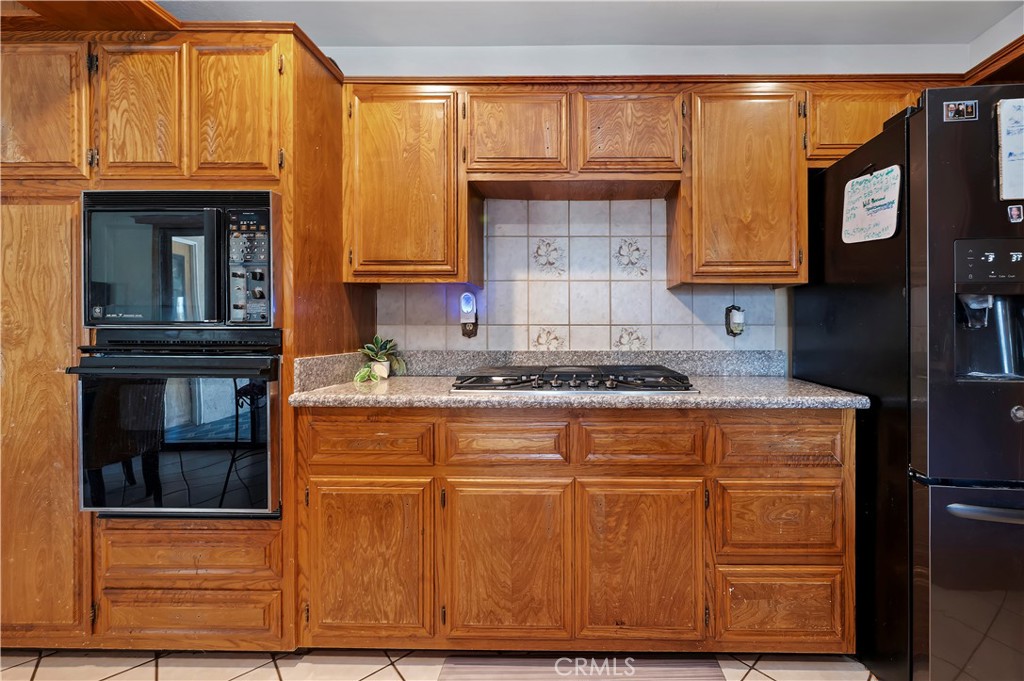 27266 Pacifica Court Property Photo 15