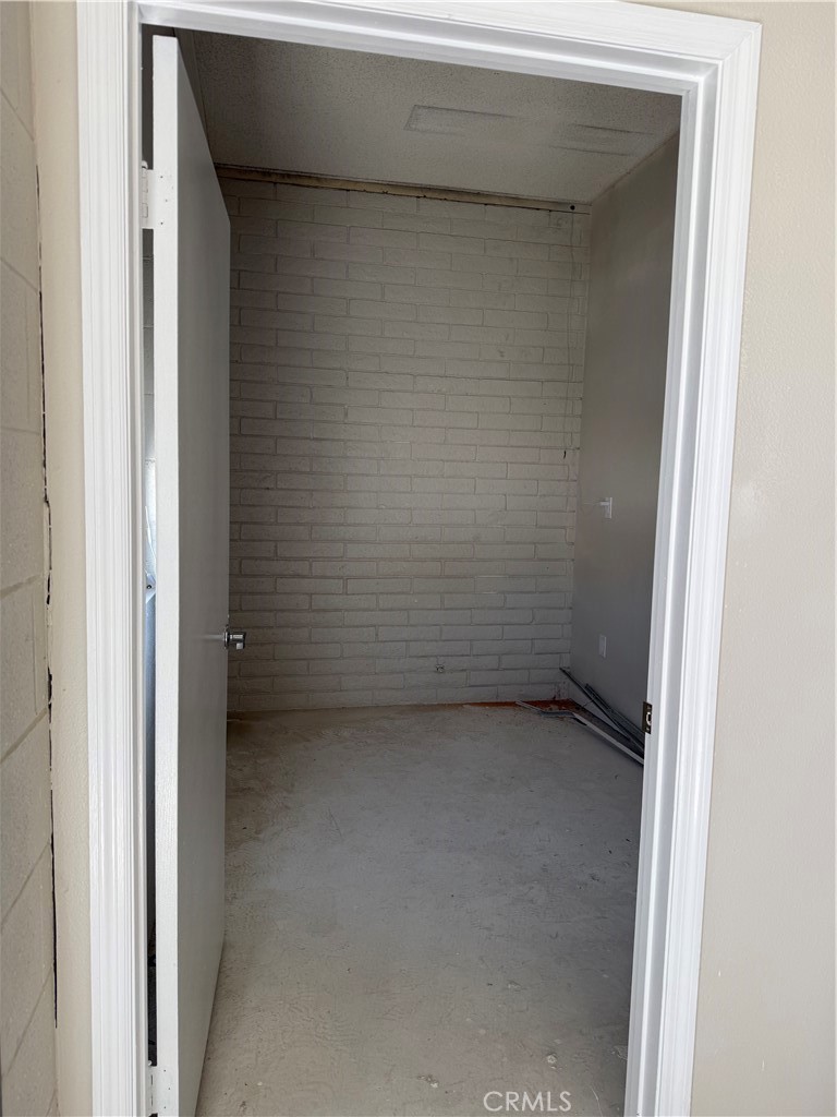 4943 La Sierra Avenue Property Photo 29