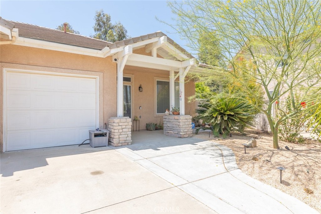 27707 Blue Mesa Property Photo 8