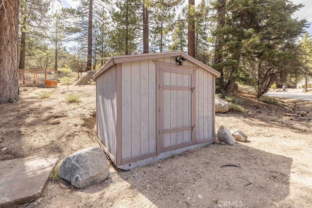 39075 Rim Of The World Property Photo 27