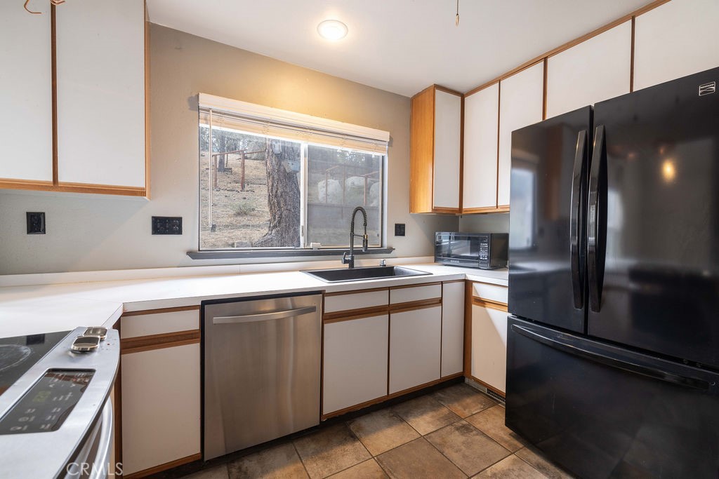 39075 Rim Of The World Property Photo 32