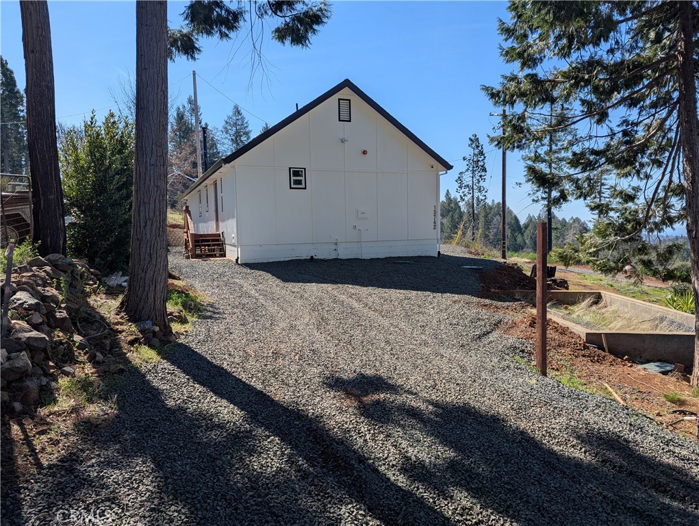 13742 Blair Lane Property Photo 2