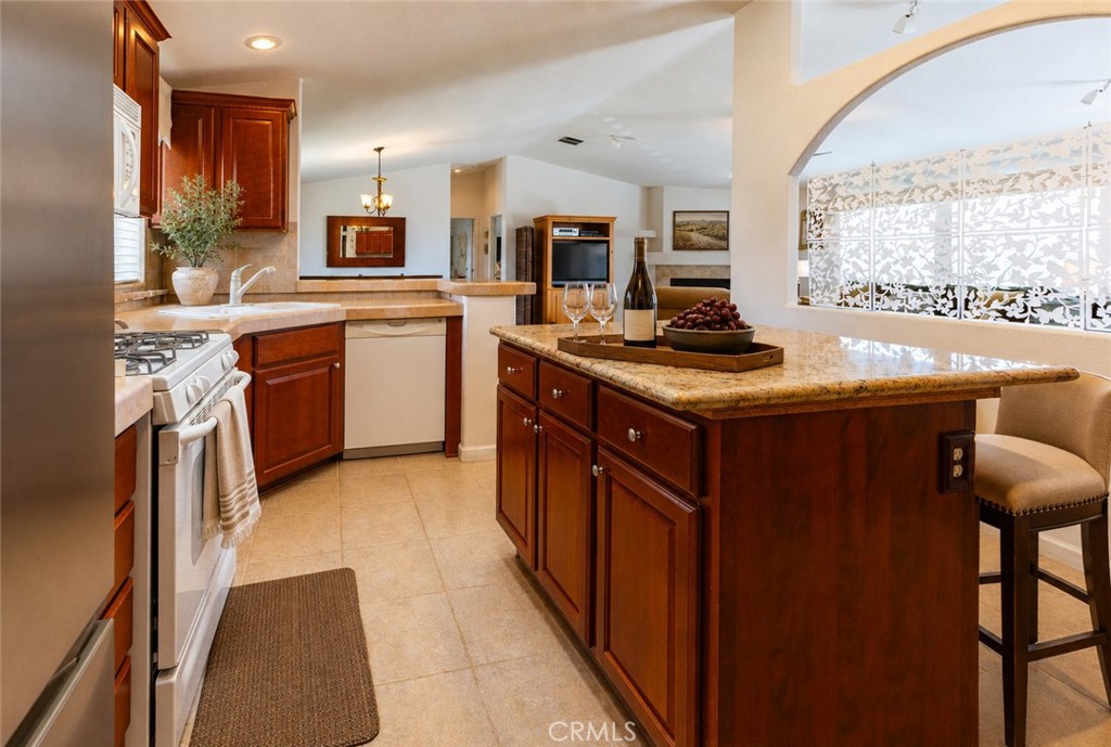 38687 Calle Segovia Property Photo 17