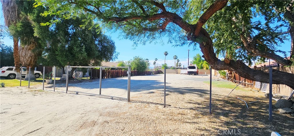 196 Olancha Property Photo 8