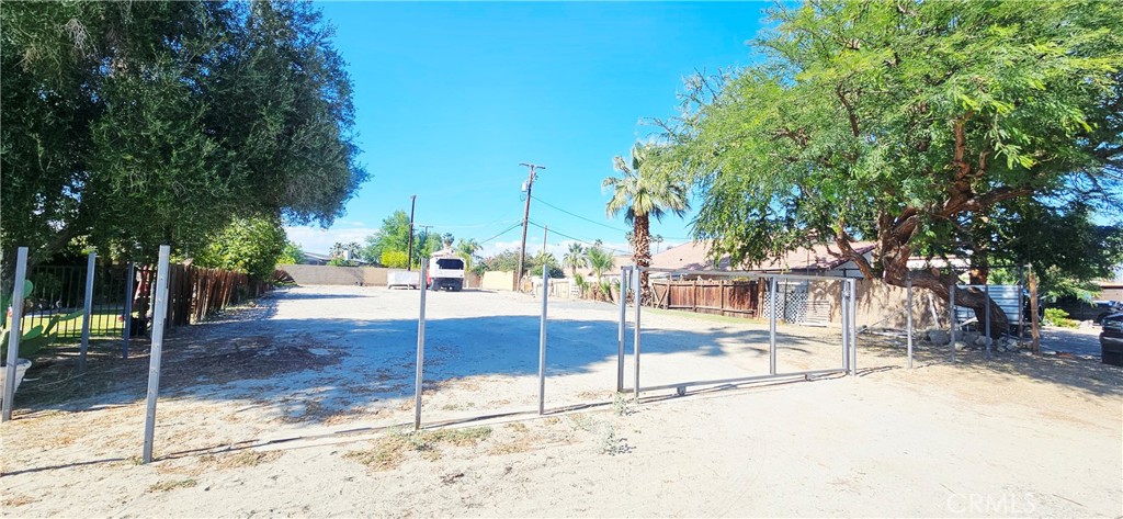 196 Olancha Property Photo 9