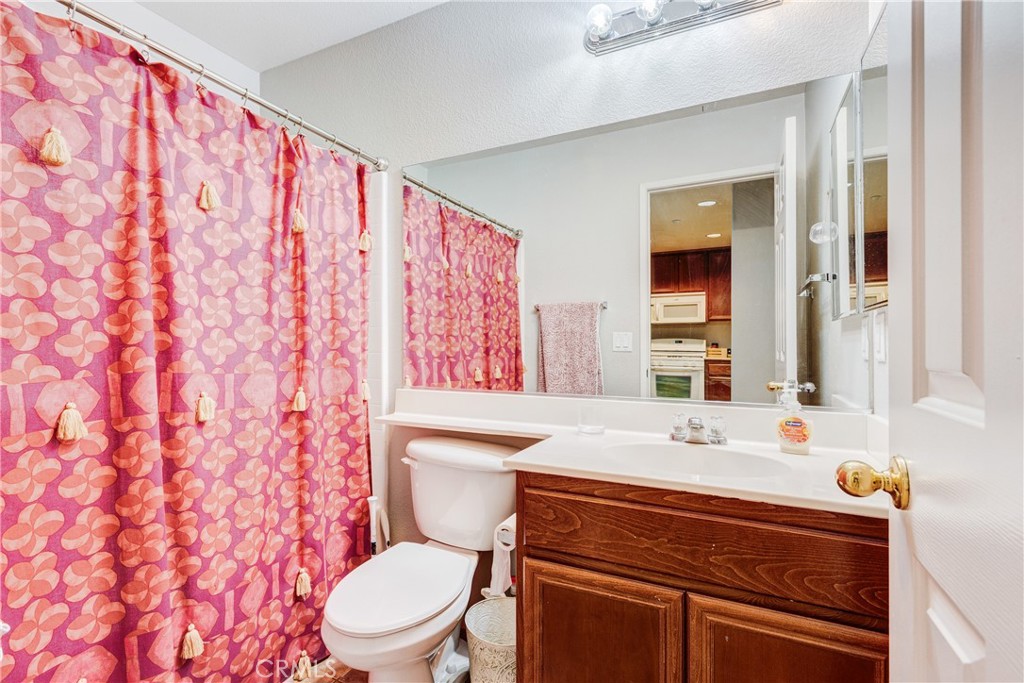 25866 Iris C Property Photo 9