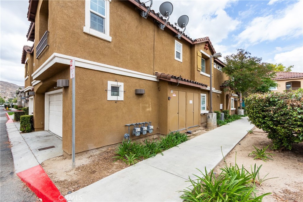 25866 Iris C Property Photo 23