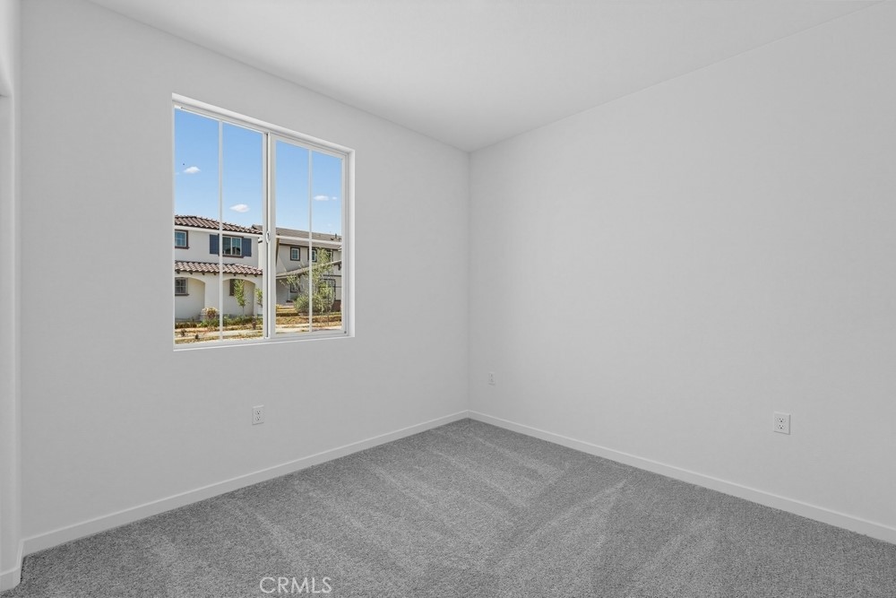 9568 Glenmore Forest Drive Property Photo 17