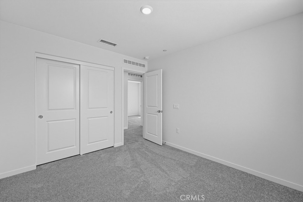 9568 Glenmore Forest Drive Property Photo 19