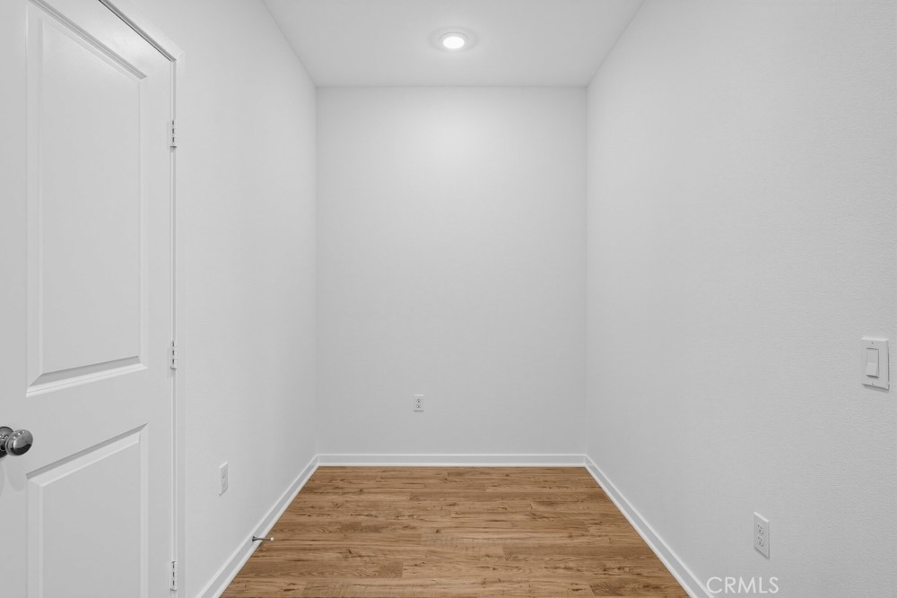 9568 Glenmore Forest Drive Property Photo 30