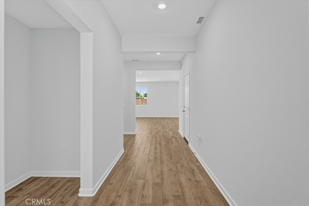 9568 Glenmore Forest Drive Property Photo 32