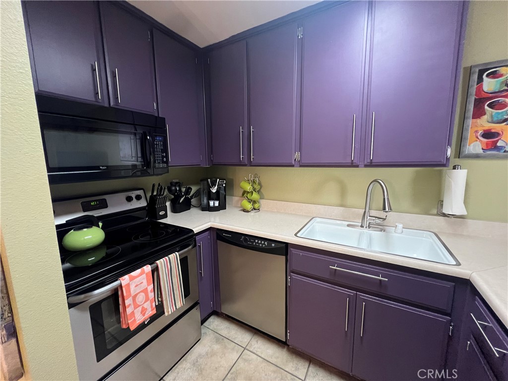 470 S Calle Encilia B11 Property Photo 6