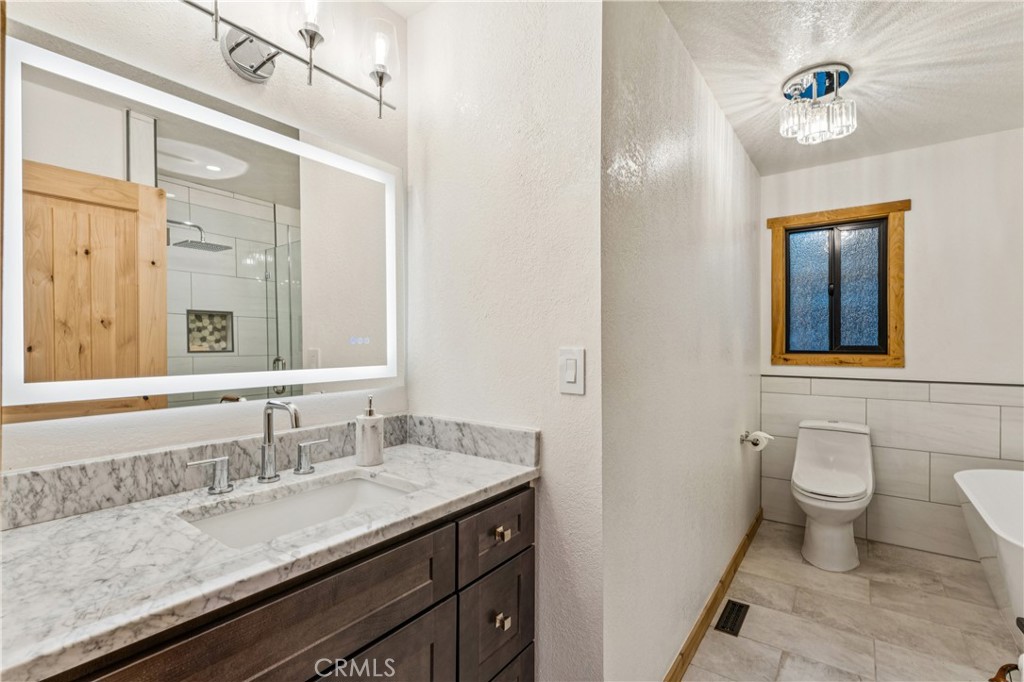 590 Arrowhead Villa Property Photo 13