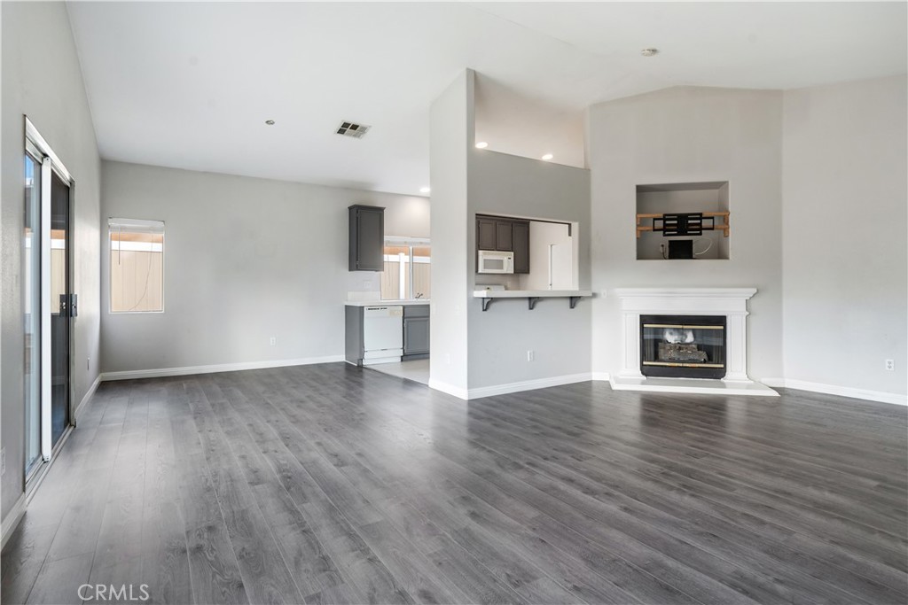 1709 Double Eagle Avenue Property Photo 3