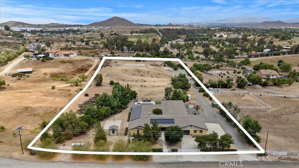 16420 Rocky Glen Road Property Photo 3