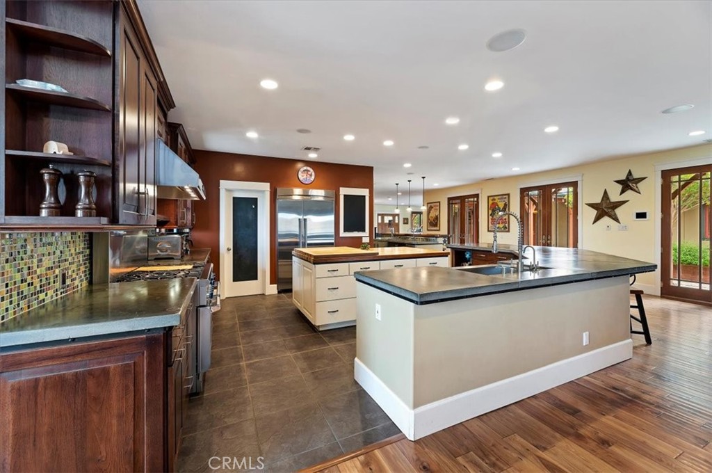 16420 Rocky Glen Road Property Photo 21