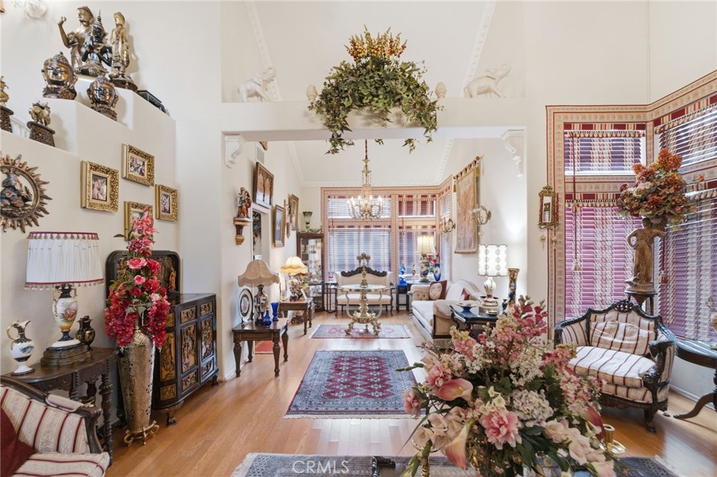 933 La Salle Circle Property Photo 15