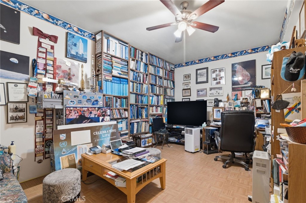 933 La Salle Circle Property Photo 34