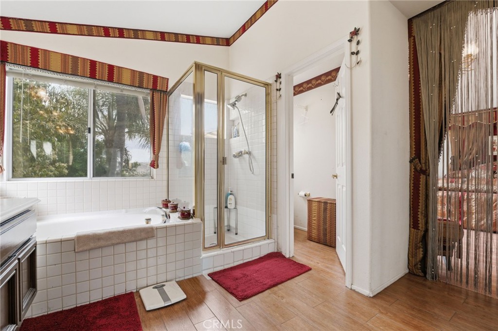 933 La Salle Circle Property Photo 41