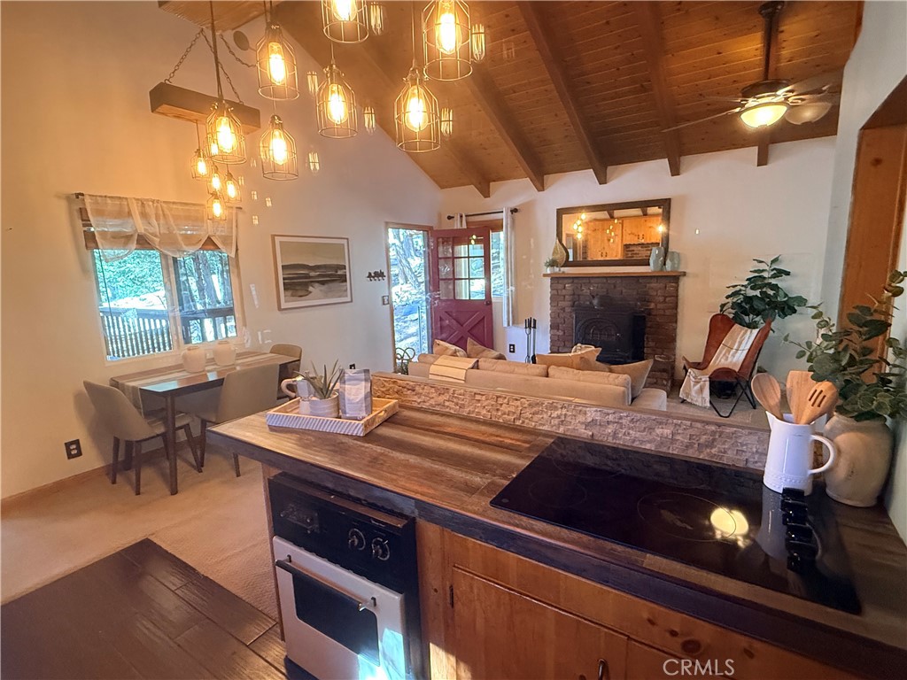 6199 Cedar Property Photo 14