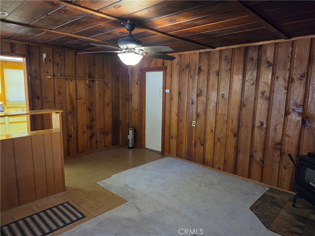 525 Yukon Property Photo 5