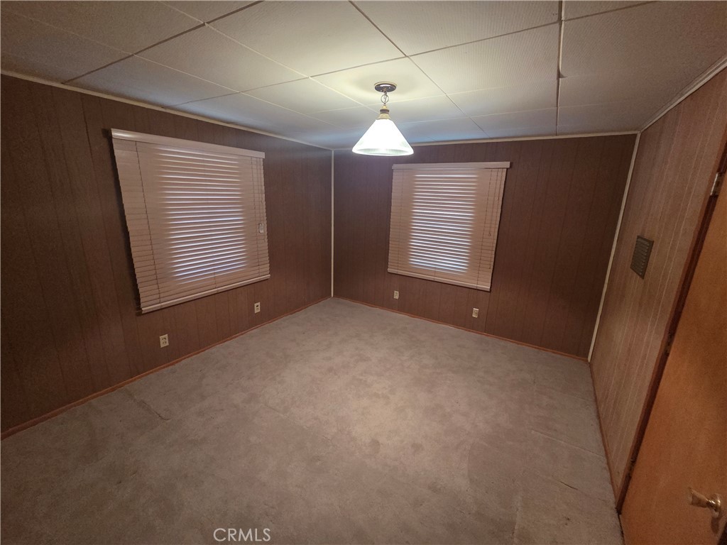 525 Yukon Property Photo 9