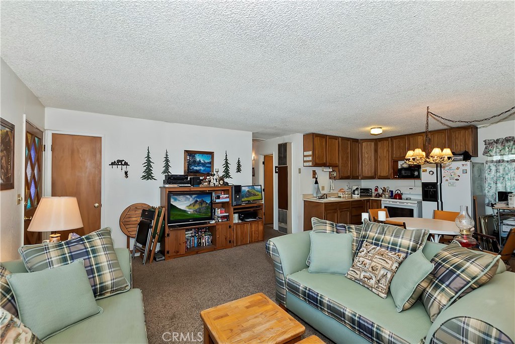 432 E Big Bear Boulevard Property Photo 5