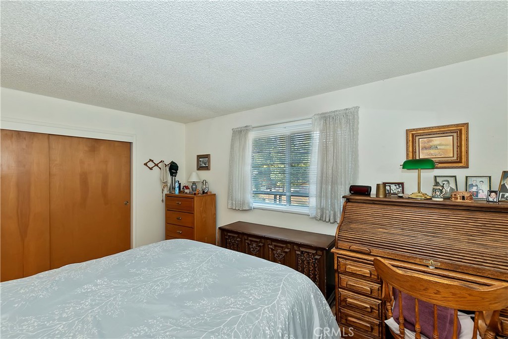 432 E Big Bear Boulevard Property Photo 13