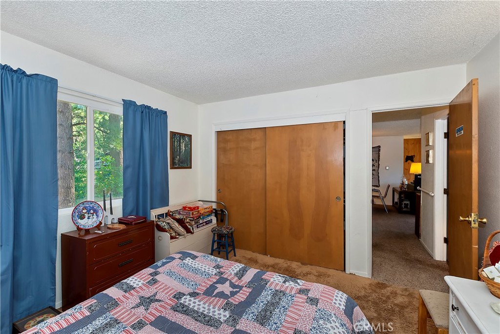 432 E Big Bear Boulevard Property Photo 15