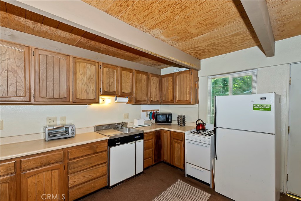 432 E Big Bear Boulevard Property Photo 23