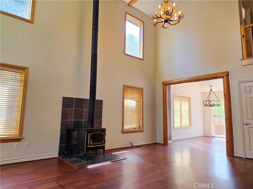 358 Maple Drive Property Photo 7