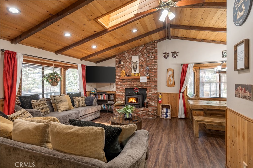42401 Avalon Road Property Photo 8