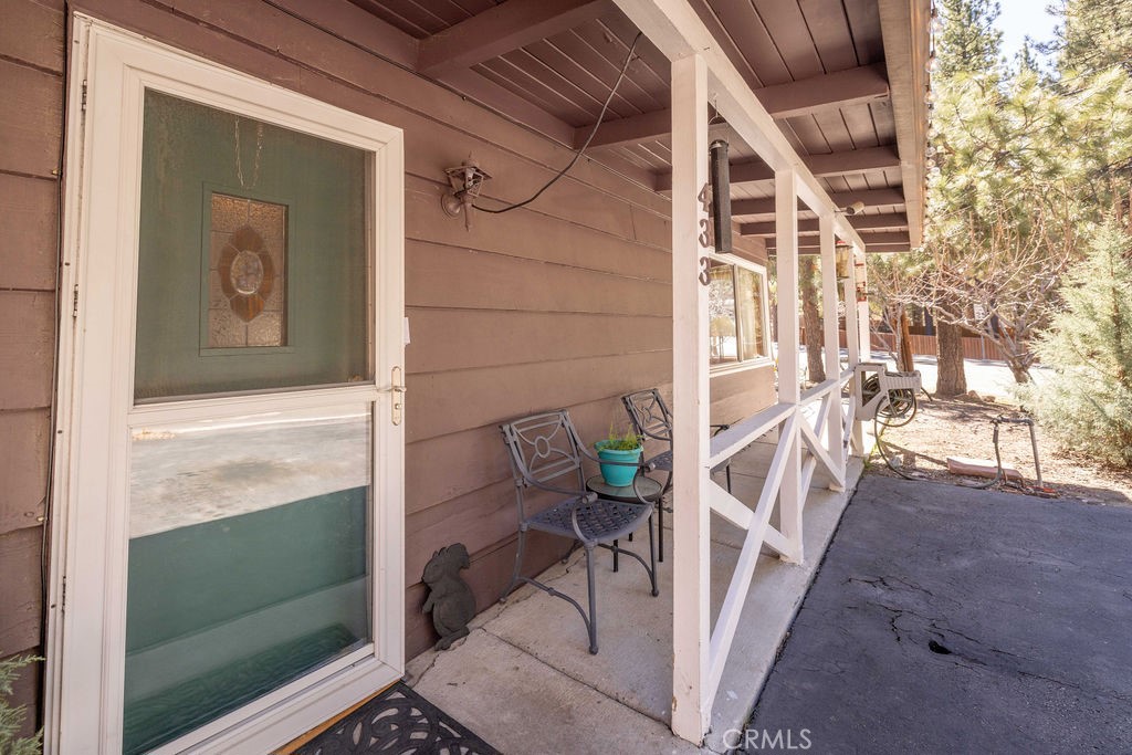 433 Catalina Property Photo 4