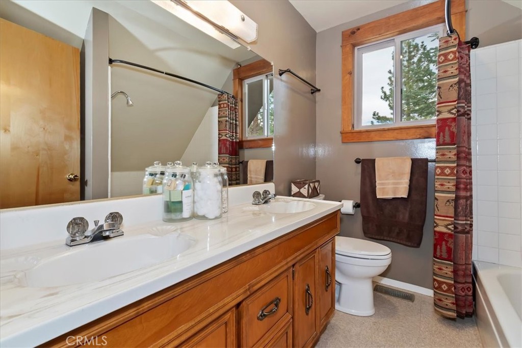 929 Andrew Property Photo 23