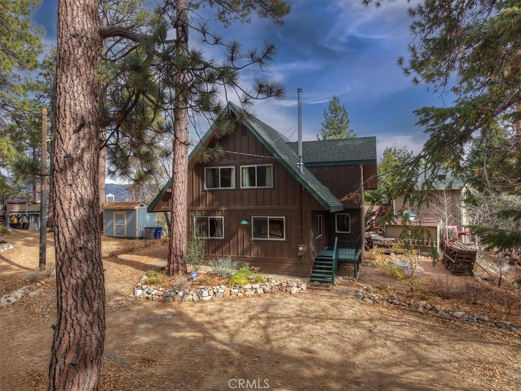 929 Andrew Property Photo 32