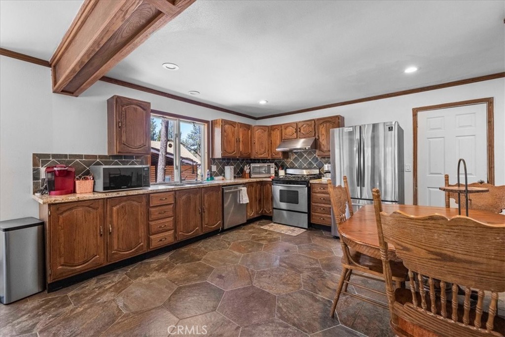 1200 W Constellation Property Photo 7