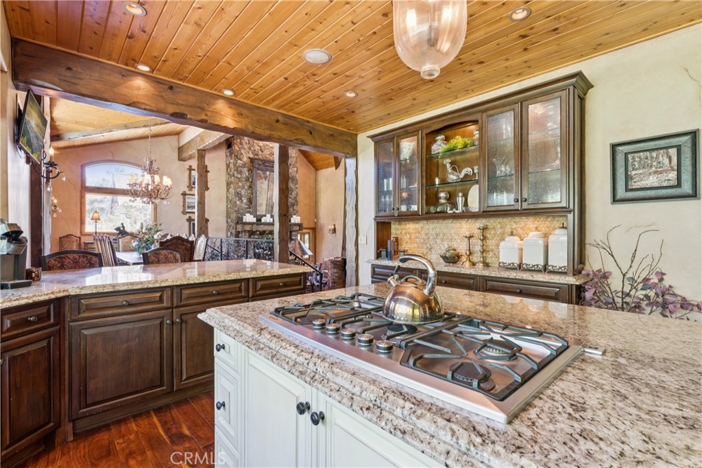 32310 Hummingbird Court Property Photo 16