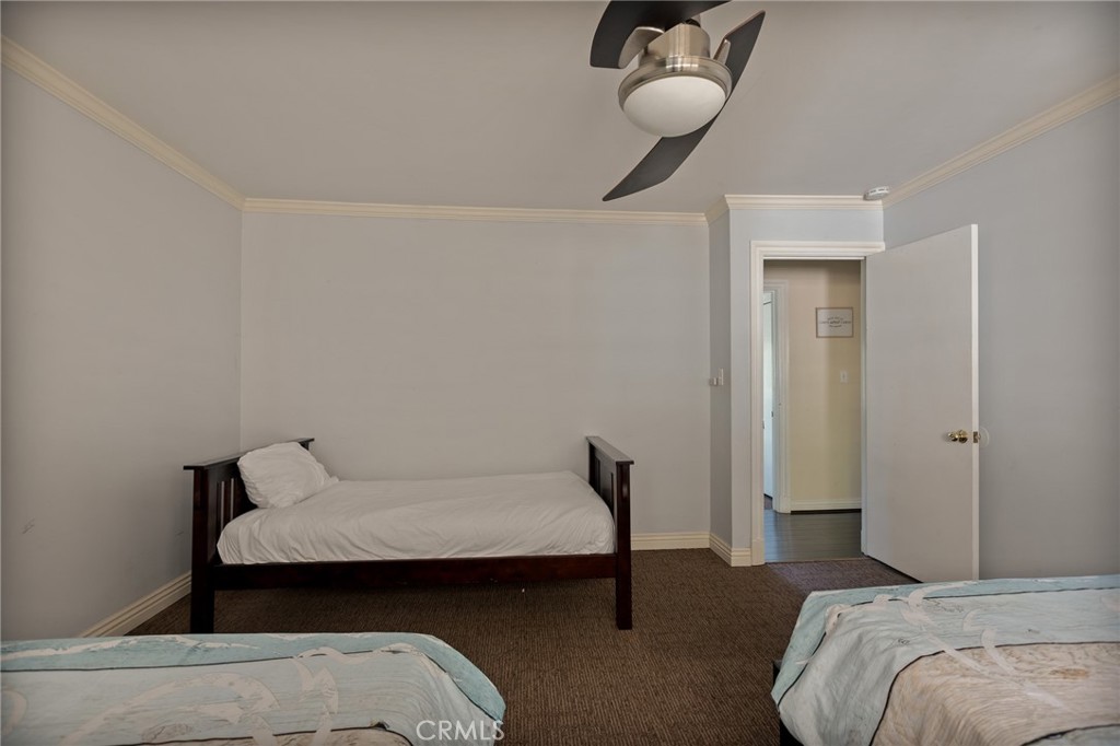 261 Ca-173 Property Photo 26