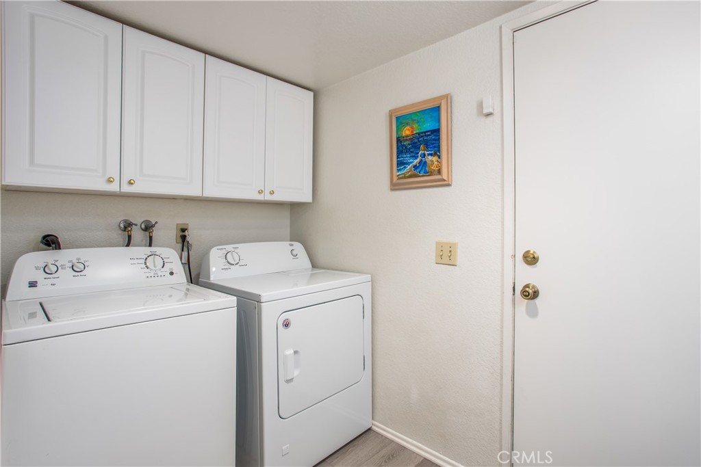 1125 Via Nice Property Photo 16