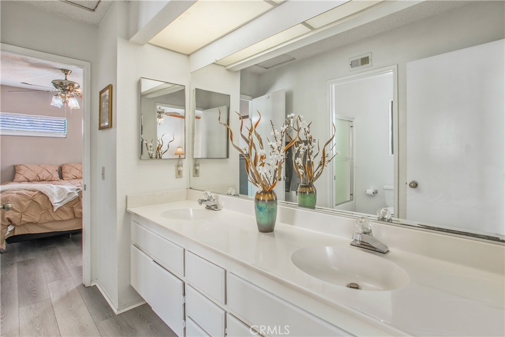 1125 Via Nice Property Photo 19