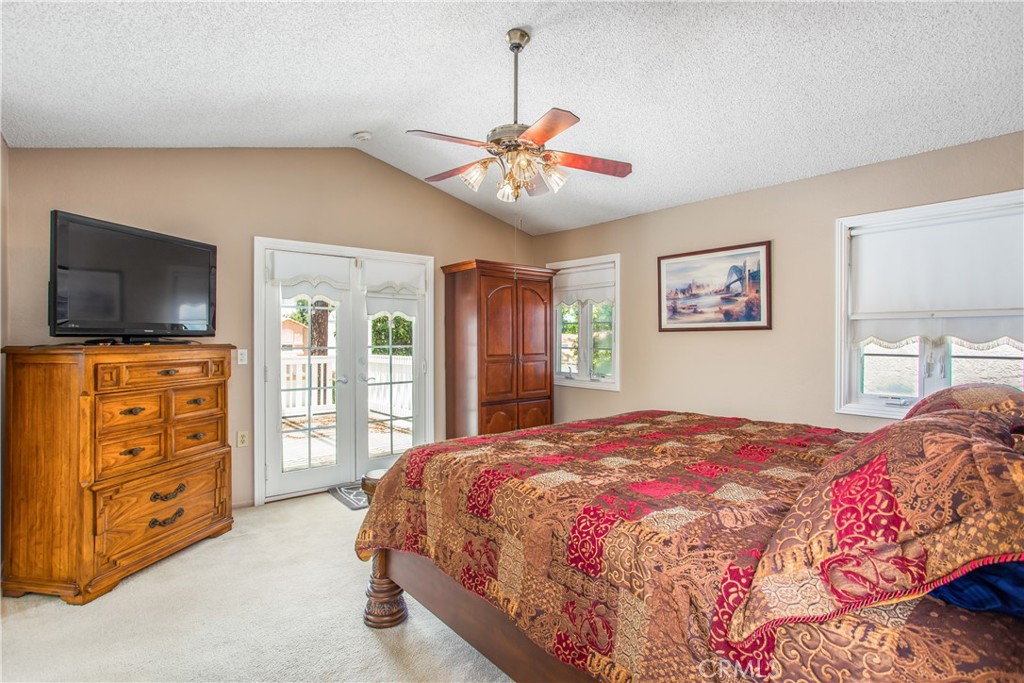 1125 Via Nice Property Photo 21
