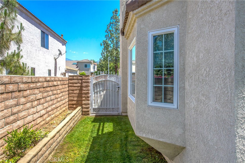 1125 Via Nice Property Photo 29